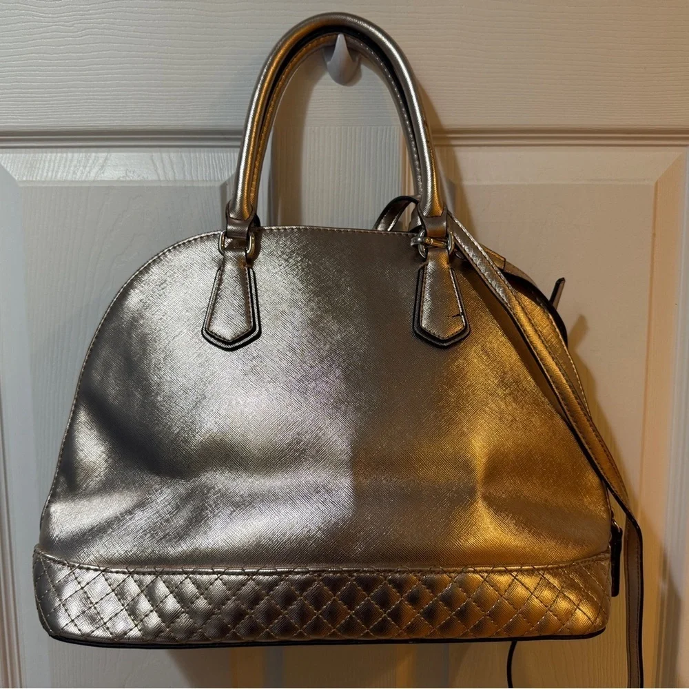 Guess Rose Metallic Satchel Quilted Bottom Keychain NWOT! 17x11